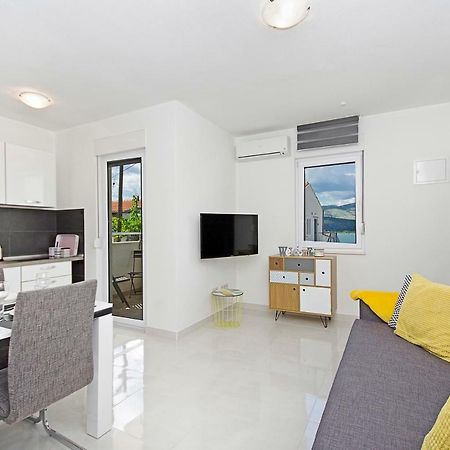 Irma Trogir Apartment Exterior photo